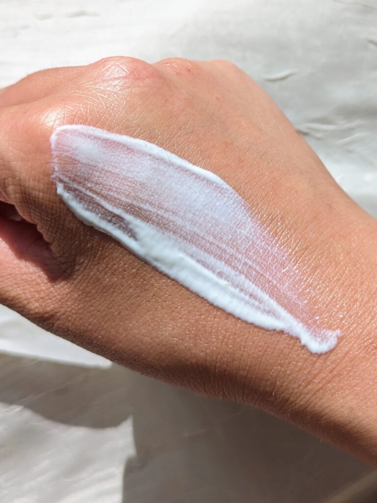 Mineral vs. Chemical Sunscreen: What’s the Difference and Which Better?